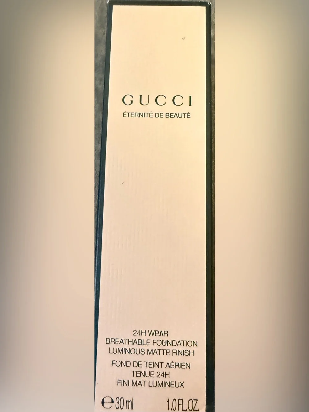 Gucci Éternité de Beauté Foundation 24hour wear luminous matte finish NIB
